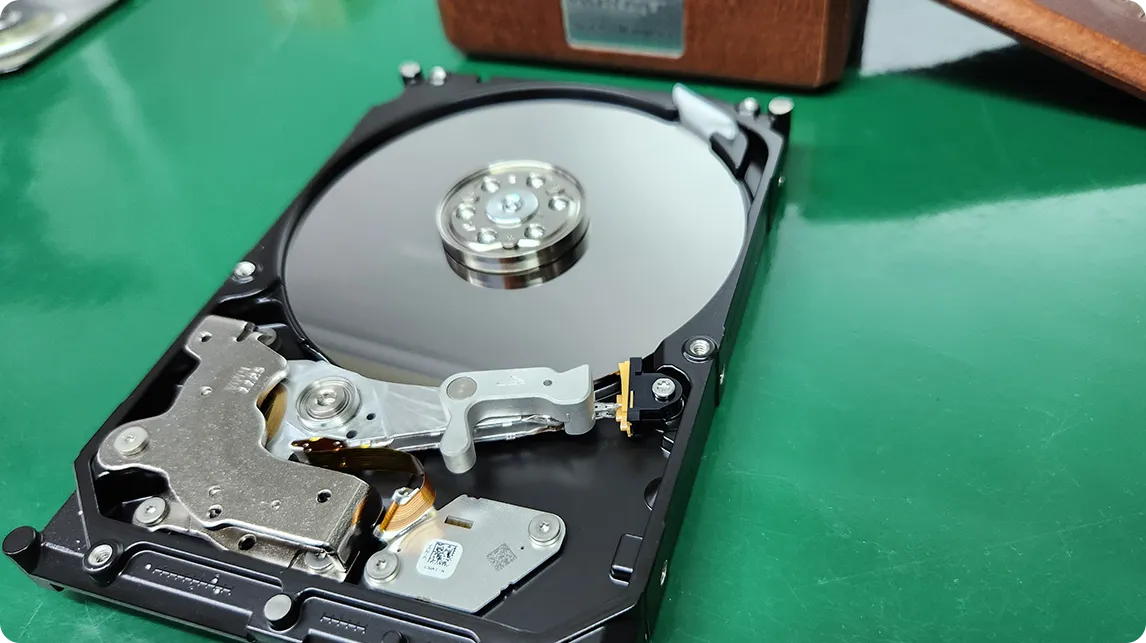 Seagate ST2000DM008 認識不可復旧