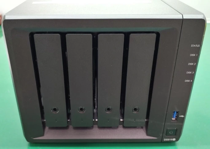 Synology DS918+ フォルダ暗号化 + 論理領域損傷 復旧事例